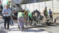 El municipio continúa ejecutando obras de pavimentación en La Banda 