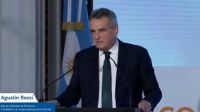 Rossi afirmó que el verbo de la economía no debe ser "ajustar", como plantea la oposición