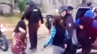Apresan a dos mujeres que agredieron a policías para evitar una detención