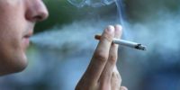 El gobierno británico analiza la prohibición total de la venta de cigarrillos