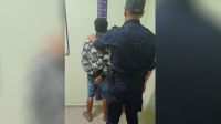 Detienen a un joven de 27 años y del barrio Los Naranjos, que era buscado por robo