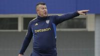 Almirón quiere llevarse la victoria: Boca ensayó con un once alternativo para el Superclásico
