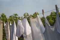 Los Juríes | Sujetos desconocidos despojaron de ropa limpia a una mujer: la hurtaron desde la soga