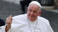 El Papa avanza en una Iglesia "abierta y sin puertas" hacia la población LGBTIQ+