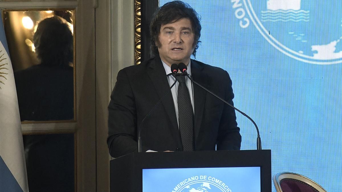 Milei definió su Gabinete y dijo que va a "liberar todos los precios que pueda"