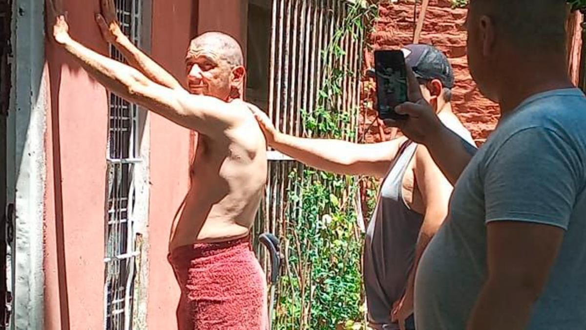 Se escapó de la cárcel vestido de docente y fue recapturado