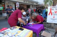 Lucha contra el VIH-SIDA: Sensibilización y concientización todo el año