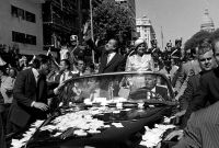 10 de diciembre: la fecha elegida por Raúl Alfonsín para el regreso democrático